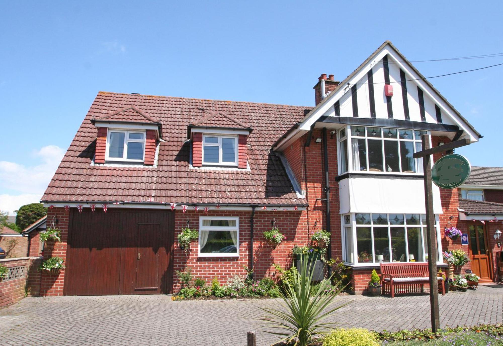 Beech Lodge Guest House 뉴밀튼 외부 사진