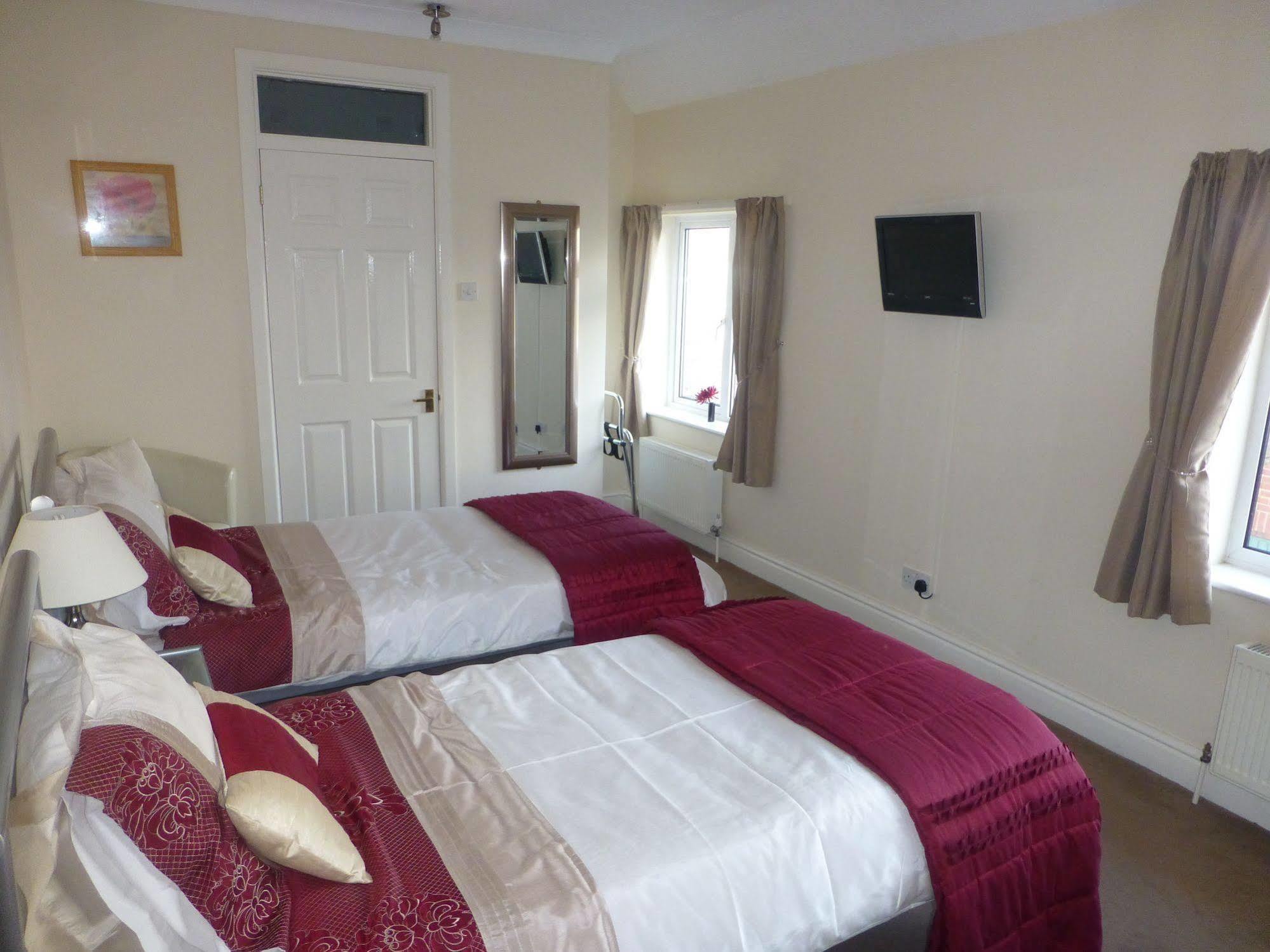 Beech Lodge Guest House 뉴밀튼 외부 사진