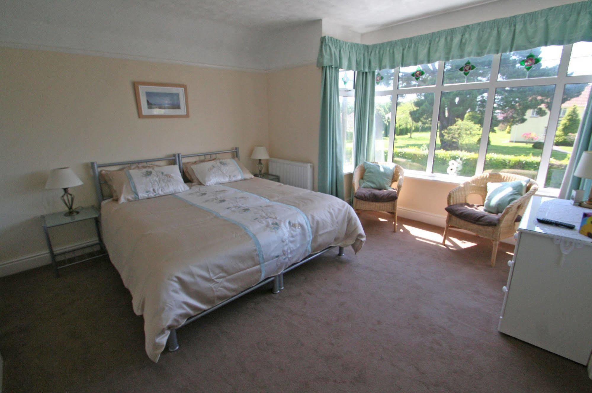 Beech Lodge Guest House 뉴밀튼 외부 사진