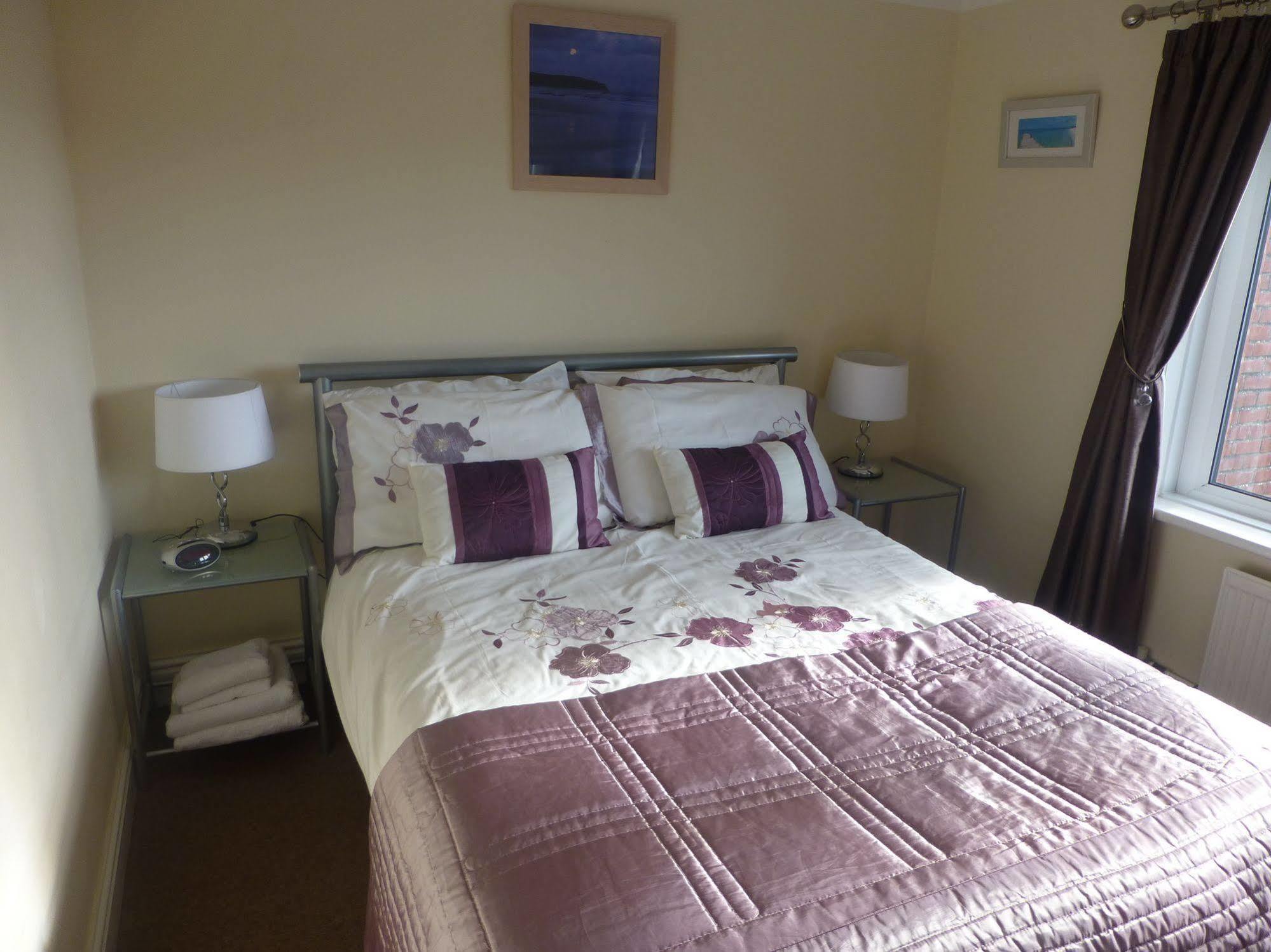 Beech Lodge Guest House 뉴밀튼 외부 사진