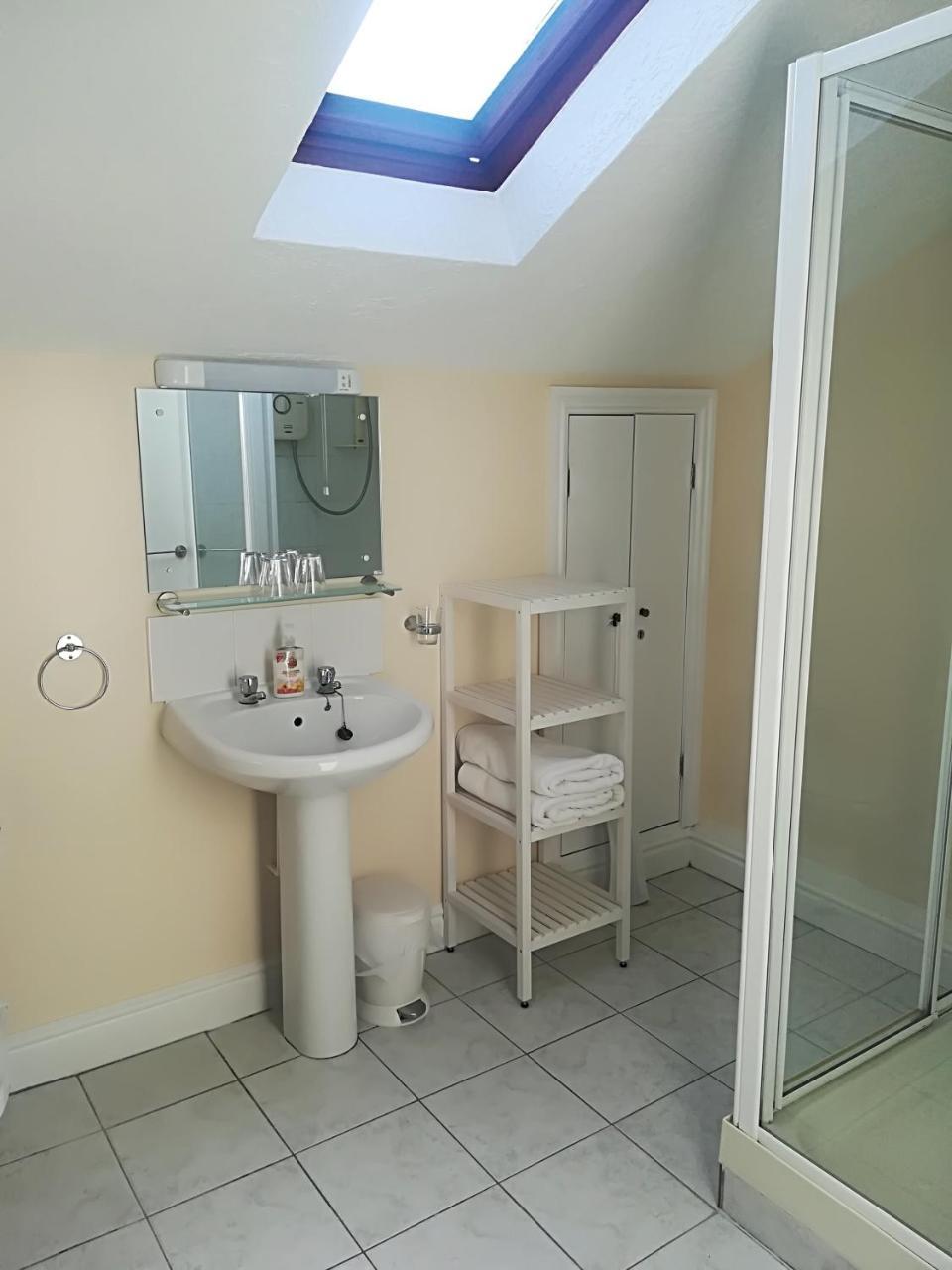Beech Lodge Guest House 뉴밀튼 외부 사진